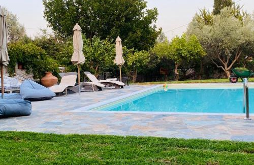 Galatas House | Cottage & private swimming pool