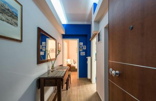 Anafiotika Apartment | Cozy studio 5mins walk from Acropolis museum