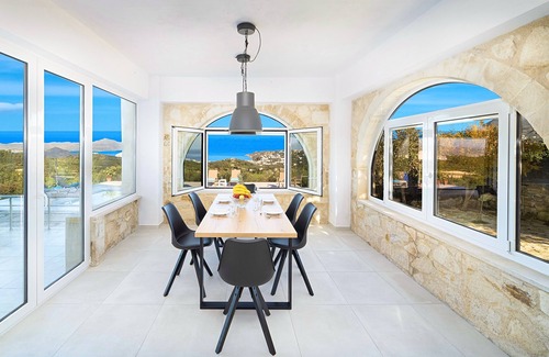 Douliana Villa | Cretan Family Villa Heated Pool