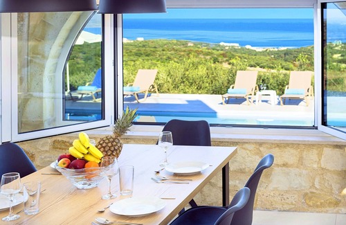 Douliana Villa | Cretan Family Villa Heated Pool