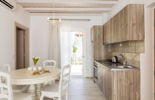 Agios Vasileios House | Cyano Hotel, Family One Bedroom Apartment