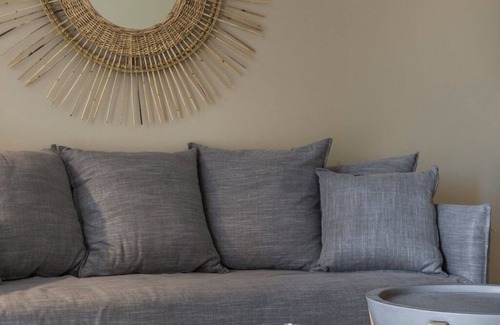 Karavomylos Villa | Deluxe Kefalonia Apartment | Apartment Helios | 1 Bedroom | Outdoor Pool |.