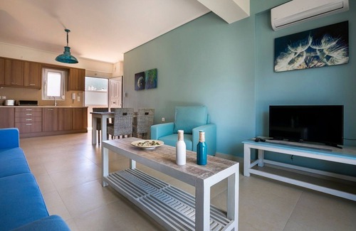 Karavomylos Villa | Deluxe Kefalonia Apartment | Apartment Levanda | 1 Bedroom | Pool | Sea View |.