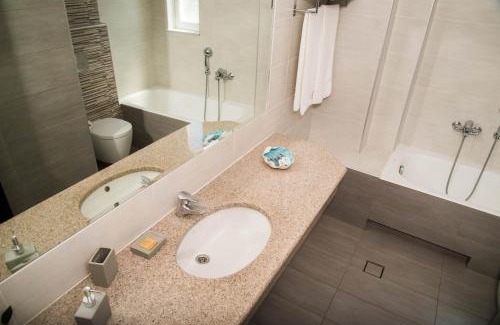 Mavrovouni Apartment | Diamond Palace