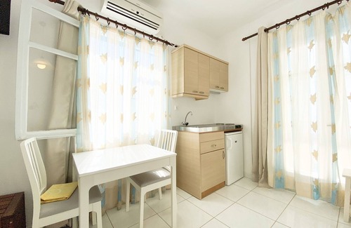 Agios Prokopios Apartment | Dinanaxos Studios