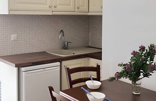 Agios Ioannis Apartment | Economy Apartment - Mykonos Dot The Villas