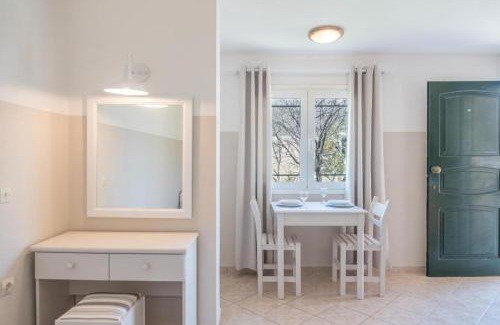 Kavos Apartment | ELEŌNAS Anex Apartments