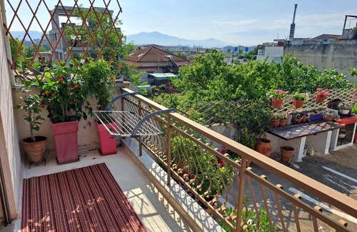 Delta Villa | Elenis villa 190sqmeter with private parking and garden 10min away from Thessaloniki centre