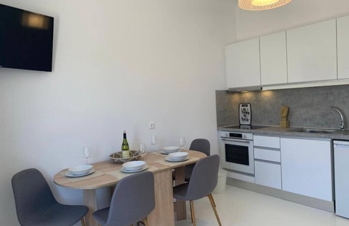 Nea Cryssi Akti Apartment | Elia 2 bedroom Apartment
