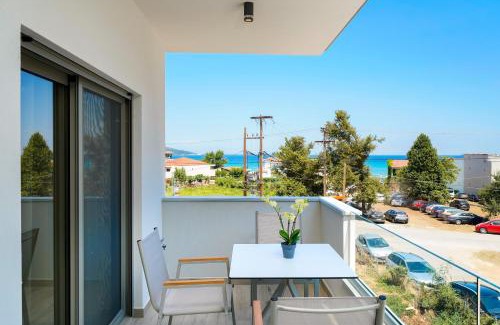 Chrisi Akti Apartment | Elisavet Nuevo Studios & Suites