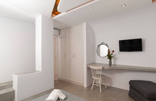 Rhodes Town Apartment | ELiteDIMension