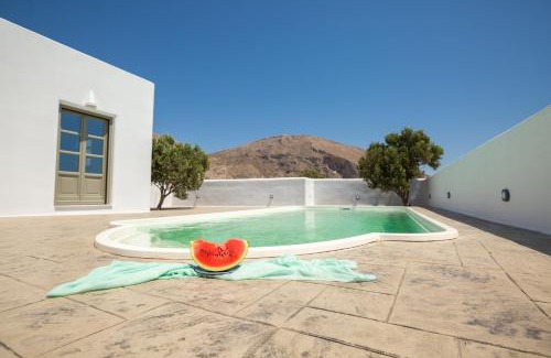 Perivolos Villa | Elixirium villa