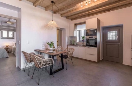 Adamas Apartment | Esperanza Apartment