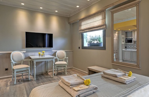 Kerameikos House | Estia Boutique Apartments