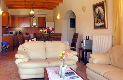Agia Triada Villa | Exclusive Crete Villa | Teachers.