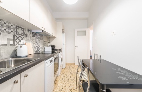 Thissio Apartment | Exoneon 9