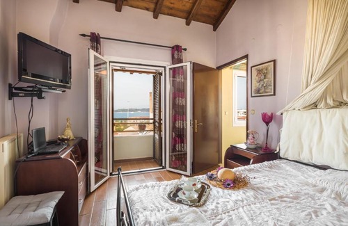 Corfu Town Apartment | Fay's Sea View-Corfu Town