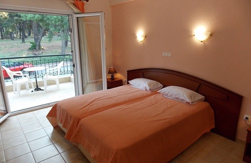 Metamorfosi Bed & Breakfast | Fully equipped studios in the center of the village only 70m from the beach