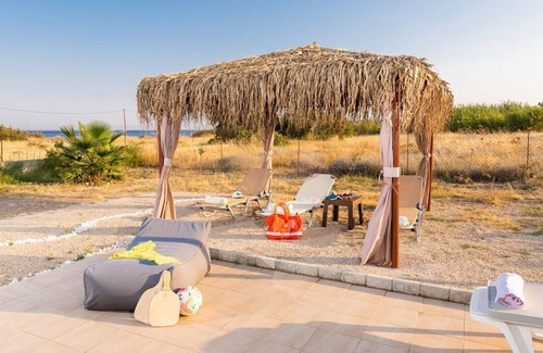 Gennadi Villa | Gennadi serenity villa for 7 persons 60 m from the beach