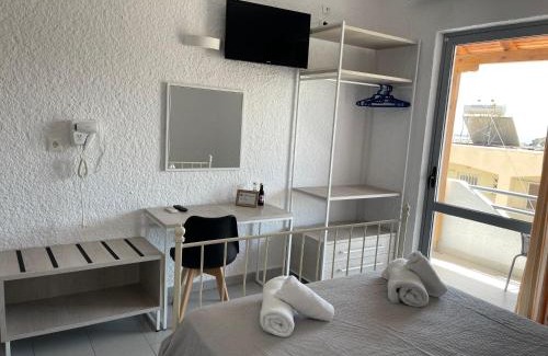 Agia Marina Hotel | Georgina