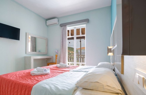 Katastari Apartment | Giannis Pool Studios 6, Alykes, Zakynthos, Greece