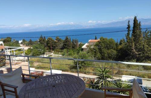 Melissi House | 180 m² House ∙ 1 bedroom ∙ 9 guests