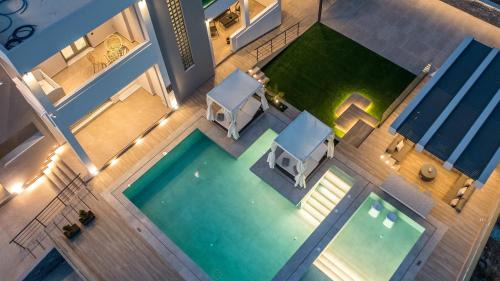 Gennadi Villa | Grand Aqua Luxury Villa by Mintzi