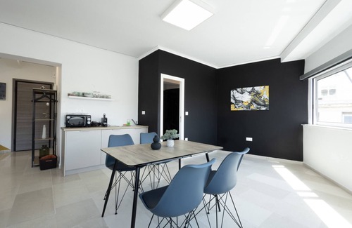 Athens City Centre Apartment | Hip And Fun in Athens Apt A