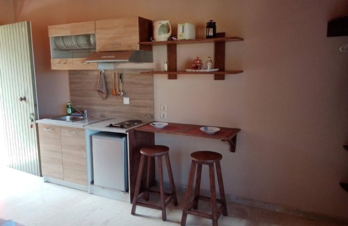 Agia Pelagia Chlomou House | Holiday apartment Chlomos for 1 - 2 persons with 1 bedroom - Holiday house