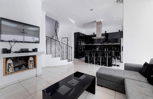 Gennadi House | Holiday house Gennadi for 1 - 10 persons with 4 bedrooms - Holiday house