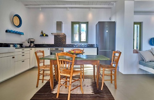 Krotiri House | Holiday house Paros for 1 - 7 persons with 4 bedrooms - Holiday home