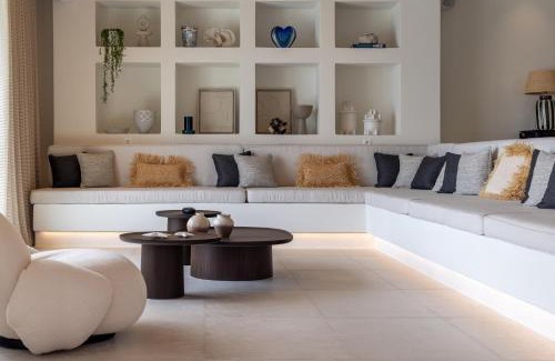Agios Stefanos Villa | Horizon Majesty Villas