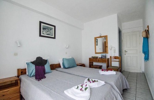 Ios Hostel | Hostel ∙ 7 guests
