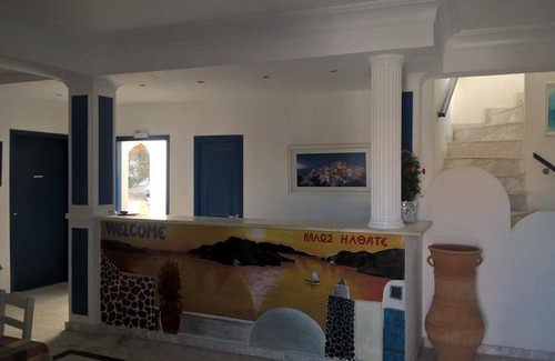 Perissa Hostel | Hostel ∙ 8 guests