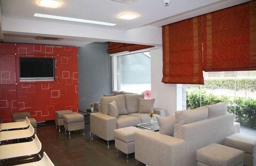 Kifisia Apartment | Hotel Des Roses