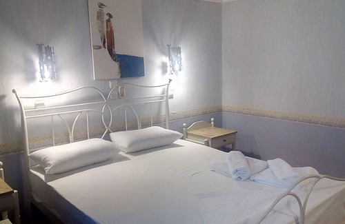 Loutraki-Agioi Theodoroi Hotel | Hotel Kosmopolit