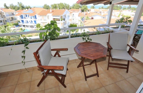 Haniotis Apartment | Hotel Tropical