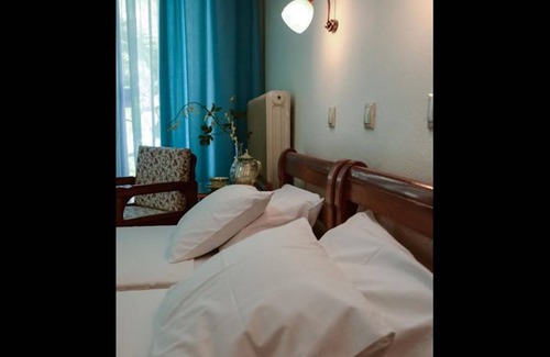 Ormos Prinou House | Hotel Vlachogiannis - Quadruple Room 3