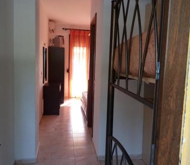 Paradhisos House | House Keramaria Sea View