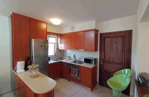 Pyrgos Psilonerou House | Infinity Night Villa - Family house by the sea