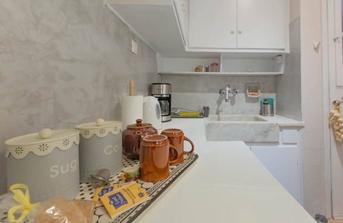 Neapoli Apartment | Inspired Townhouse Bright, Chic & Cozy
