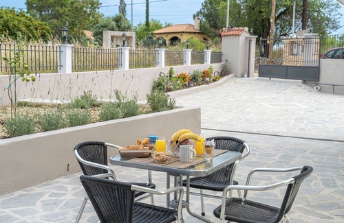 Kaligata Apartment | Irene Luxury Apartment, 10 min to Lassi & Argostoli