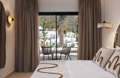 Platis Gialos Hotel | Iria Blue Mykonos