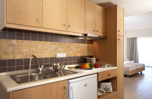 Pefkos Apartment | Island Blue Hotel