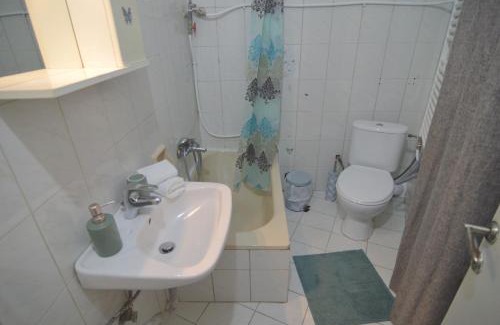 Kastoria Apartment | kalithea neighborhood