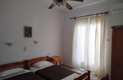 Skopelos Apartment | Karagiozos Studios & Apartments