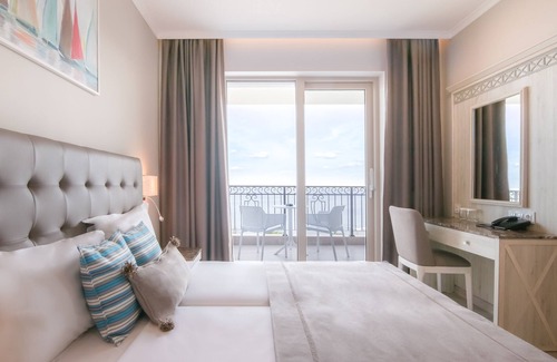 Maroneia-Sapes Hotel | King Maron Wellness Beach Hotel