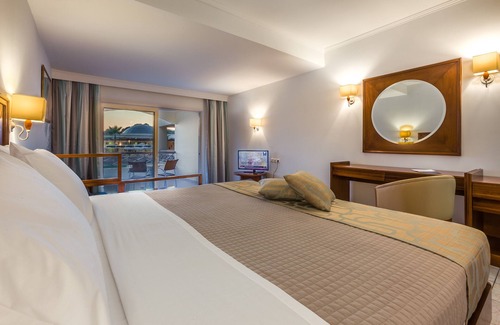 Psalidi Resort | Kipriotis Maris Suites - All Inclusive