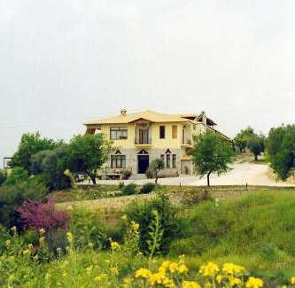 Messolonghi Hotel | La Petite Planete