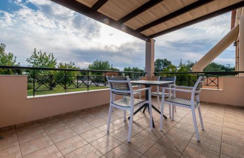 Gargaliani Apartment | Lagouvardos Apartments